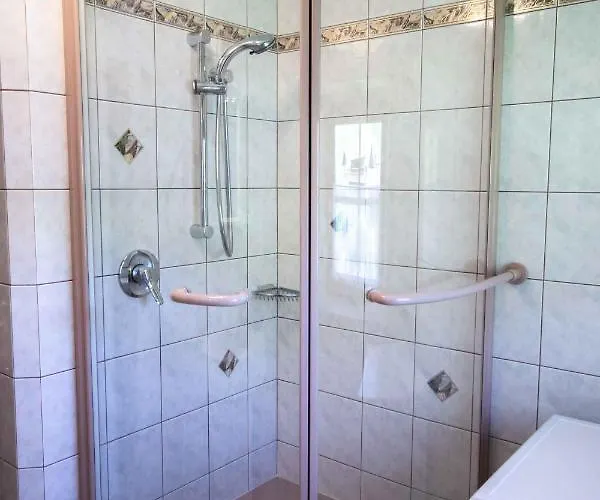 Haus Staud Apartman Schmirn